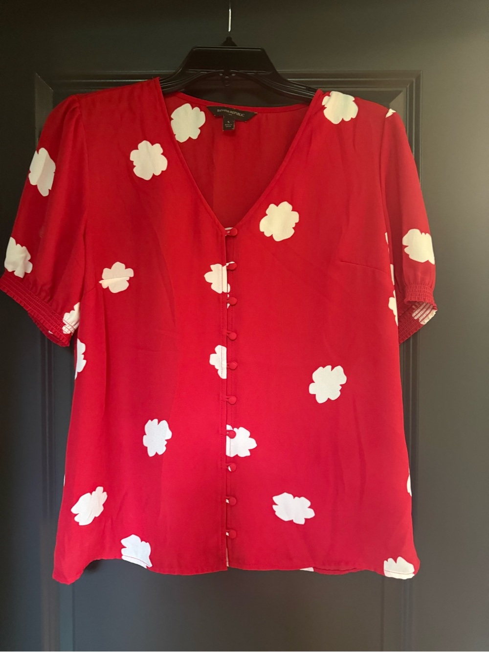 Banana Republic Red Floral-Print Button Front Blouse